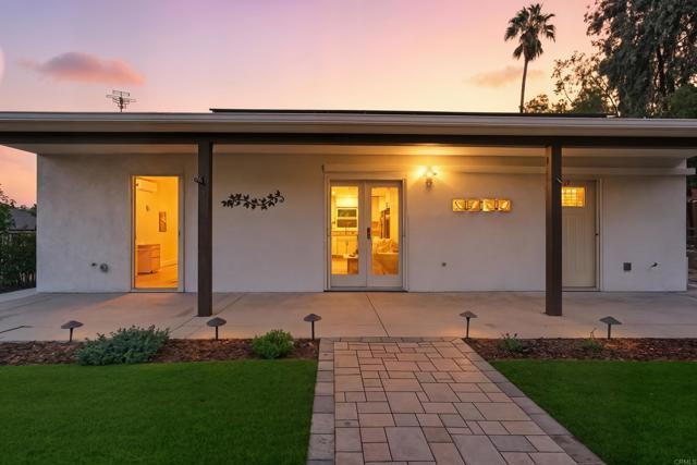 Detail Gallery Image 4 of 36 For 3370 72 Par Dr, La Mesa,  CA 91941 - 5 Beds | 4 Baths