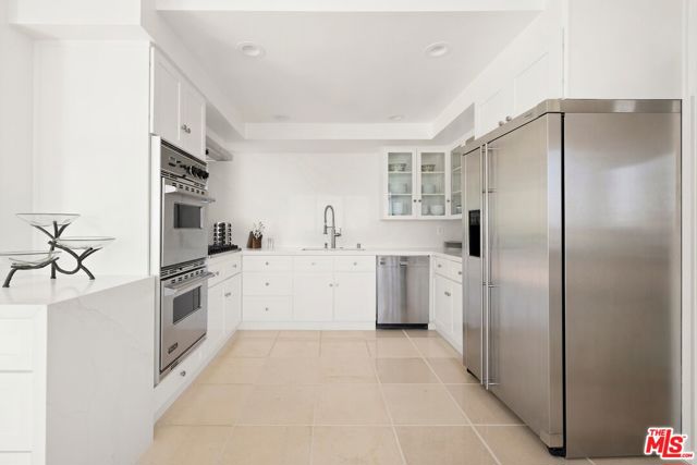 1244 Stradella Road, Los Angeles CA: https://media.crmls.org/mediaz/950665cc-091f-405a-b80d-307d0efaef5c.jpg