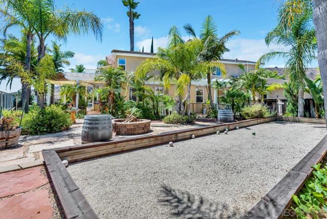 10496 Chaparral Dr, Santee CA: https://media.crmls.org/mediaz/9507a9d1-2ed0-4ea4-bfc7-6f12bb9c0cf0.jpg
