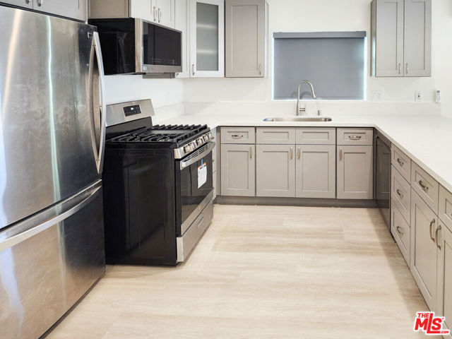 1342 S Bronson Avenue, Los Angeles CA: https://media.crmls.org/mediaz/9508deef-d289-411a-950c-a1da39b35a09.jpg