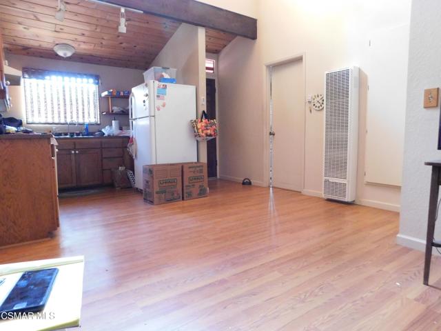 618 Forest Avenue, Templeton CA: https://media.crmls.org/mediaz/950a2665-a988-4c04-9b25-d254c799a89f.jpg