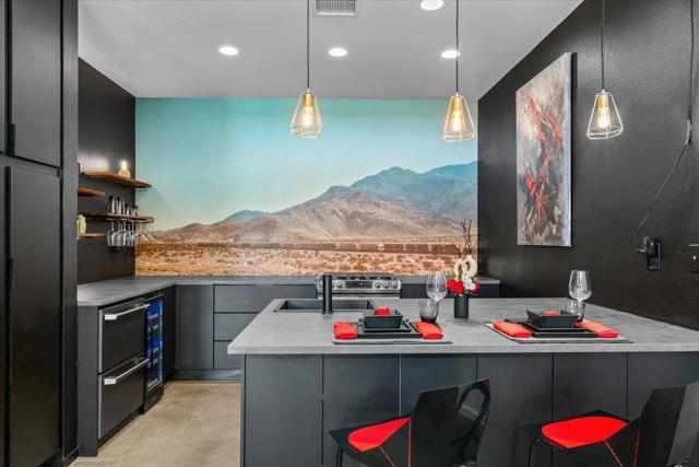 3617 Quiet Side Street, Palm Springs CA: https://media.crmls.org/mediaz/950abb94-3b50-47c6-8a02-7056ca18ad46.jpg