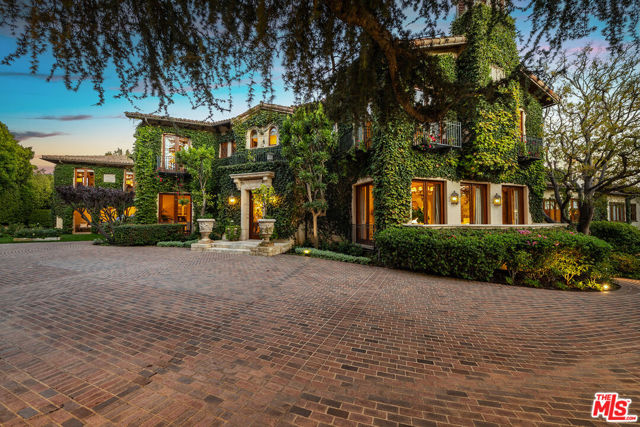 Drew Fenton | 1550 Amalfi Drive Pacific Palisades CA | MLS: 7401931