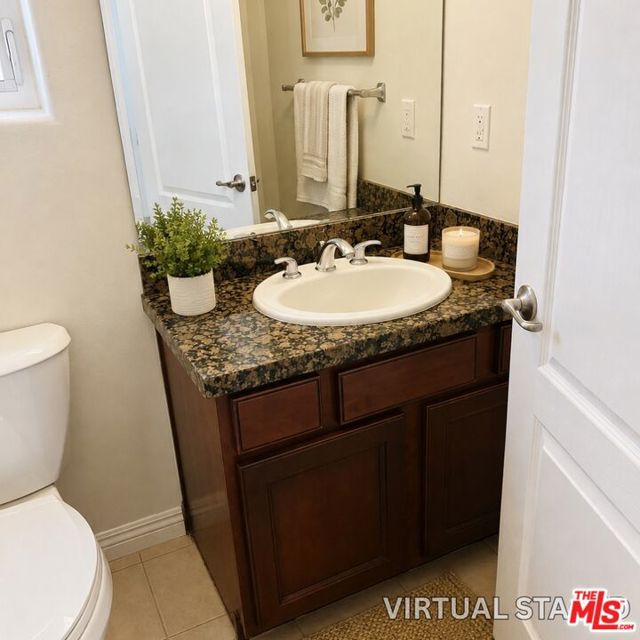 5719 Camellia Avenue, 109 photo 20