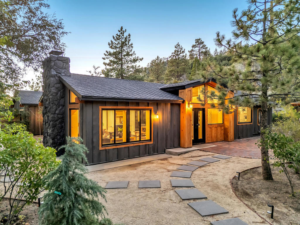 54655 Falling Leaf Road