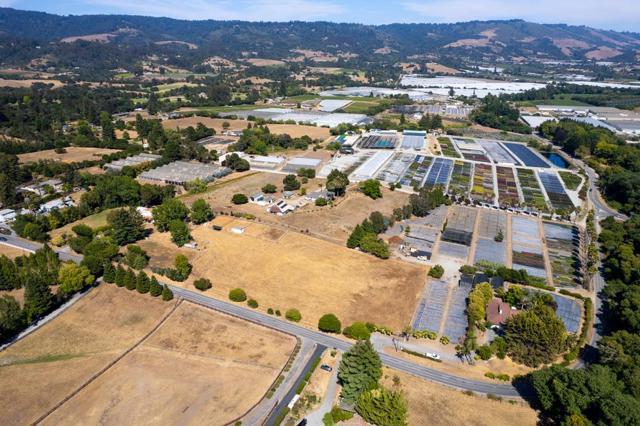 96 Wheelock Road, Watsonville CA: https://media.crmls.org/mediaz/950fd0ea-22b5-4e44-bdde-5032dd572ab6.jpg