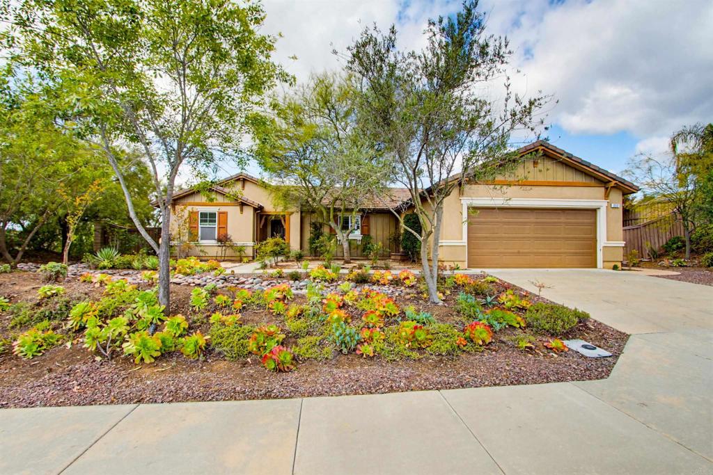 352 Tom McGuinness Jr Circle