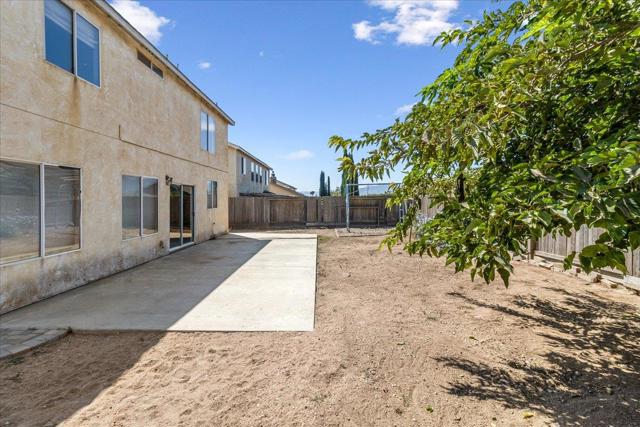 1037 Vista Avenue, Soledad CA: https://media.crmls.org/mediaz/9510f8a8-4162-473c-bbbf-6996a121019d.jpg