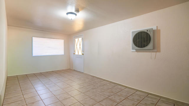 58189 Sunny Sands Drive, Yucca Valley CA: https://media.crmls.org/mediaz/951194bb-07f0-4fa3-b55b-aa8f5b94f44d.jpg