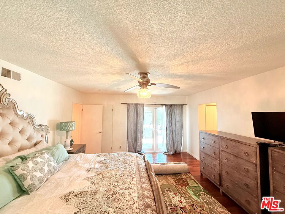 MLS #26860533 image #26