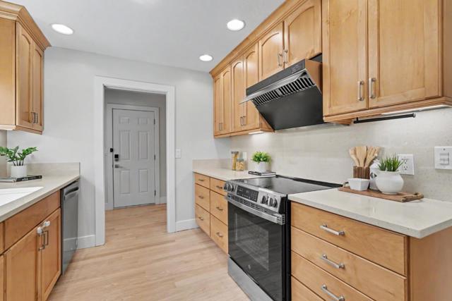 Image 19 of 68 For 710 Henderson Avenue