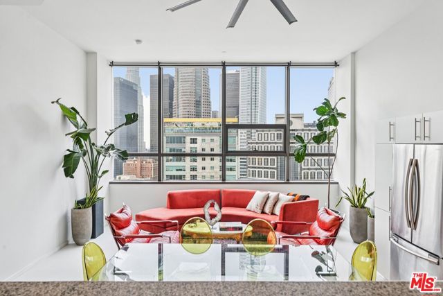 1100 Wilshire Boulevard, Los Angeles CA: https://media.crmls.org/mediaz/9511e946-2b15-48bc-833e-d967cb755690.jpg