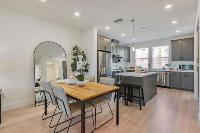 1040 Darwin Terrace, Sunnyvale CA: https://media.crmls.org/mediaz/951288e2-d4fc-42b2-8f6e-161733185fe9.jpg