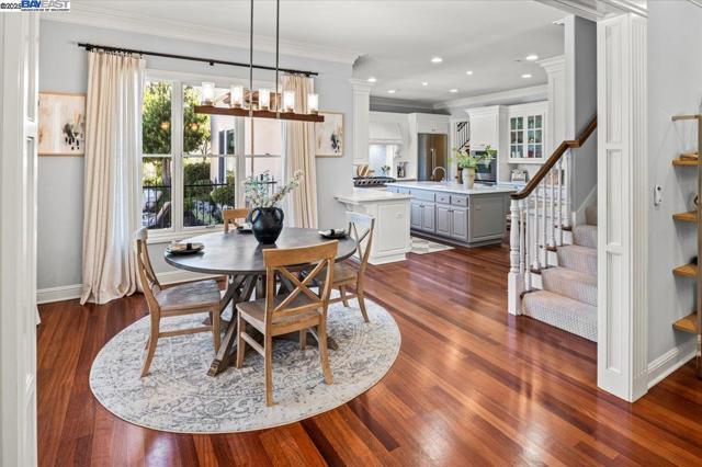 1137 Via Di Salerno, Pleasanton CA: https://media.crmls.org/mediaz/9512cb4f-c535-4033-9875-014c482a0569.jpg