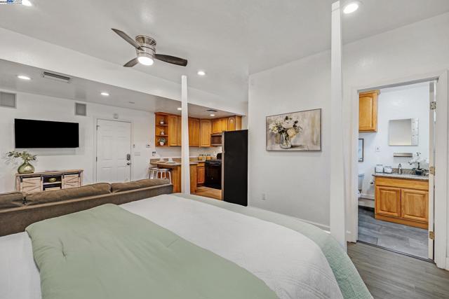 1153 Sherry Way, Livermore CA: https://media.crmls.org/mediaz/95144a7a-d798-43d5-b813-4a2107a57709.jpg