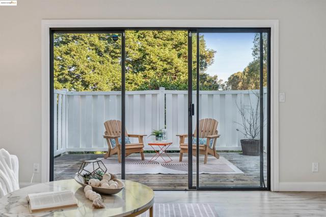 3732 Northridge Dr, Richmond CA: https://media.crmls.org/mediaz/95159c0c-270e-4ef4-b349-eff9b188ce65.jpg