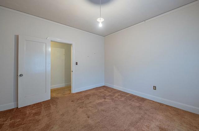 4705 Crystal Street, Capitola CA: https://media.crmls.org/mediaz/9516253d-a3c1-4a59-9ec7-bdbfe110d1e9.jpg
