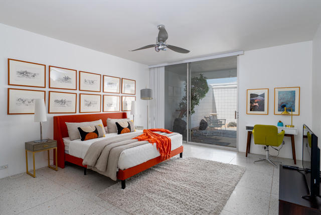 519 Desert Lakes Drive, Palm Springs CA: https://media.crmls.org/mediaz/9516d146-6997-4e48-9e3c-f1b355143186.jpg