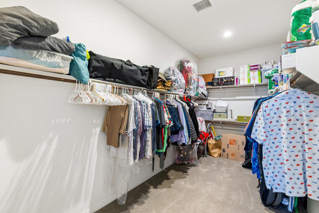 Image 28 of 86 For 43595 Vacanza Court