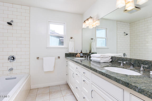 Detail Gallery Image 25 of 54 For 941 Wiladonda Dr, La Canada Flintridge,  CA 91011 - 3 Beds | 3/1 Baths