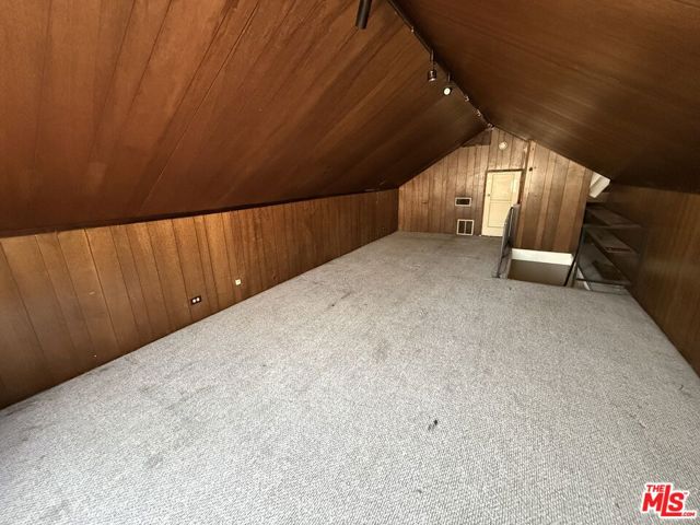 2952 Midvale Avenue, Los Angeles CA: https://media.crmls.org/mediaz/951ad7b6-e2e9-4288-933d-c5cde0ad98f4.jpg