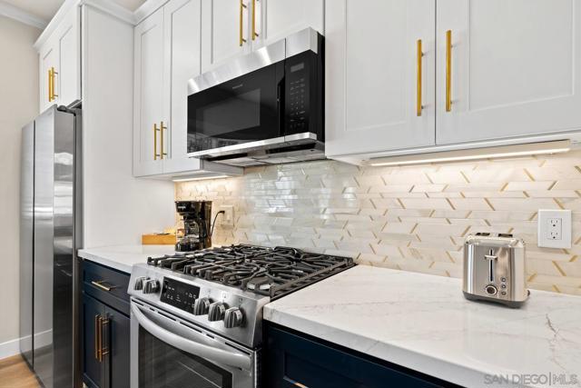 3700 Third Ave, San Diego CA: https://media.crmls.org/mediaz/951c4c94-e3ed-4a72-88ff-79c5b6faab9a.jpg