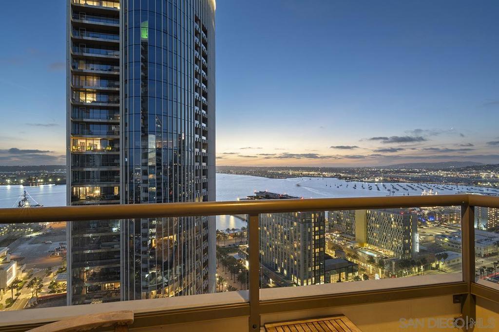 700 E Street - photo 11