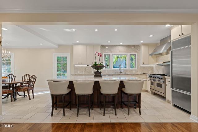 1010 Stoneridge Drive, Pasadena CA: https://media.crmls.org/mediaz/9520fad9-546c-4955-9487-6ac0b7129d6a.jpg
