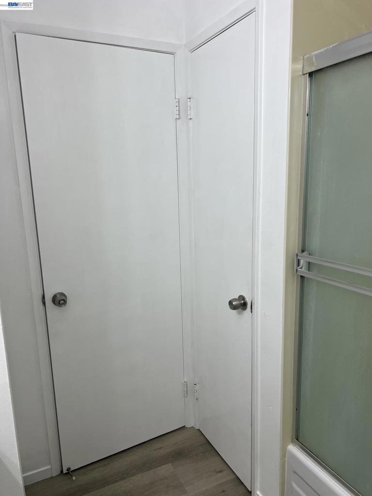 https://media.crmls.org/mediaz/9522eeb1-0368-4ef4-9f17-748bb6d0f0d8.jpg?preset=X-Large