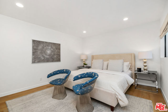 2929 Waverly Drive, Los Angeles CA: https://media.crmls.org/mediaz/952407c7-b4c1-4252-b4a0-25ef352eef5c.jpg
