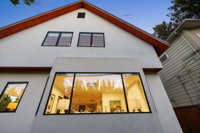 33 Highland Avenue, Burlingame CA: https://media.crmls.org/mediaz/9524ae1b-db36-46b1-86ee-0f901048e61a.jpg