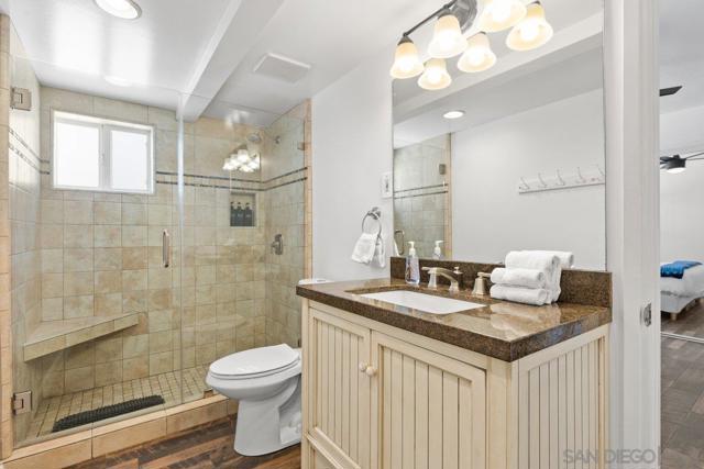 707 Ensenada Ct, San Diego CA: https://media.crmls.org/mediaz/95258cc2-d254-4e40-968a-e93998aeb605.jpg