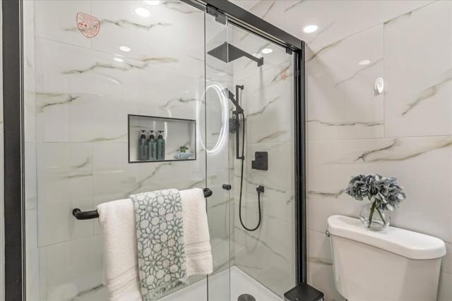 833 E Hedding Street, San Jose CA: https://media.crmls.org/mediaz/9526d4cc-9f05-4f00-984d-2b1b1e952b84.jpg