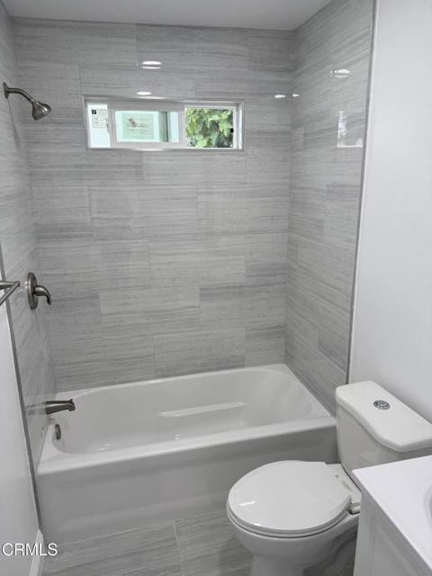 1840 #2 Lookout Drive, Oxnard CA: https://media.crmls.org/mediaz/952722fb-5b4b-4f57-845b-93e39b607e6e.jpg