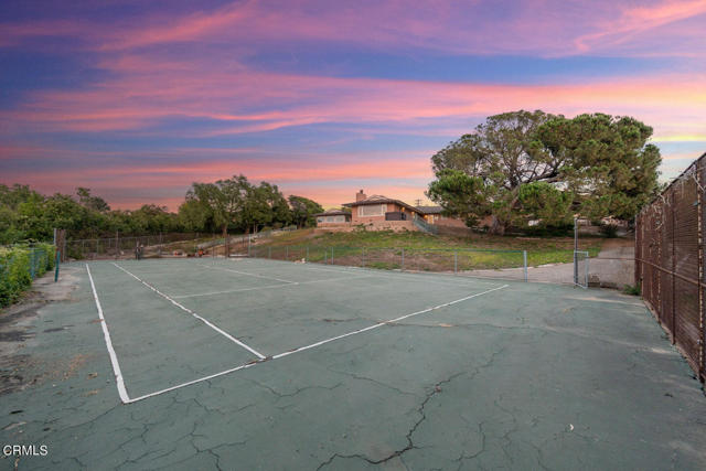 Detail Gallery Image 34 of 36 For 569 Valley Vista Dr, Camarillo,  CA 93010 - 7 Beds | 5/2 Baths