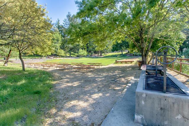 18467 Las Cumbres Road, Los Gatos CA: https://media.crmls.org/mediaz/9529fc29-aa1b-4f9f-b668-5d70d05a7af1.jpg