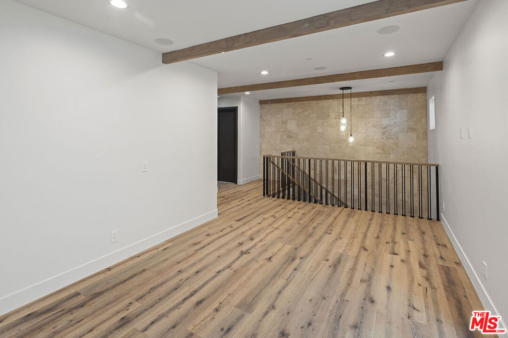 MLS #26870469 image #21