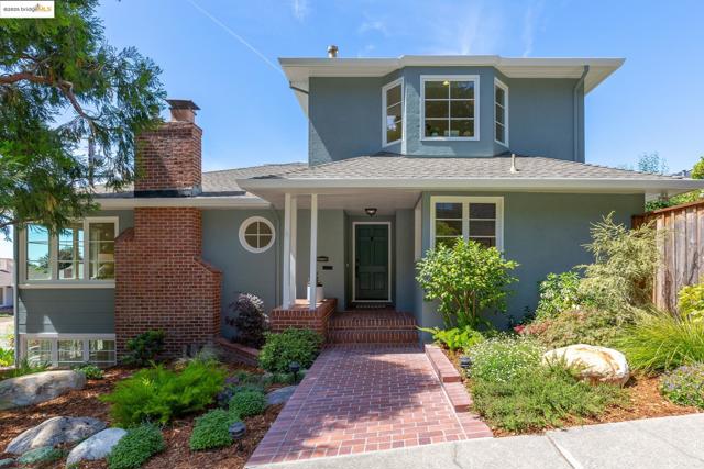 2773 Argyle Street, Oakland CA: https://media.crmls.org/mediaz/952cadad-e965-4602-8321-8ee1055ecbcd.jpg
