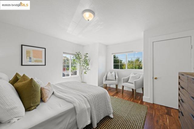 Image 21 of 47 For 9285 D St  