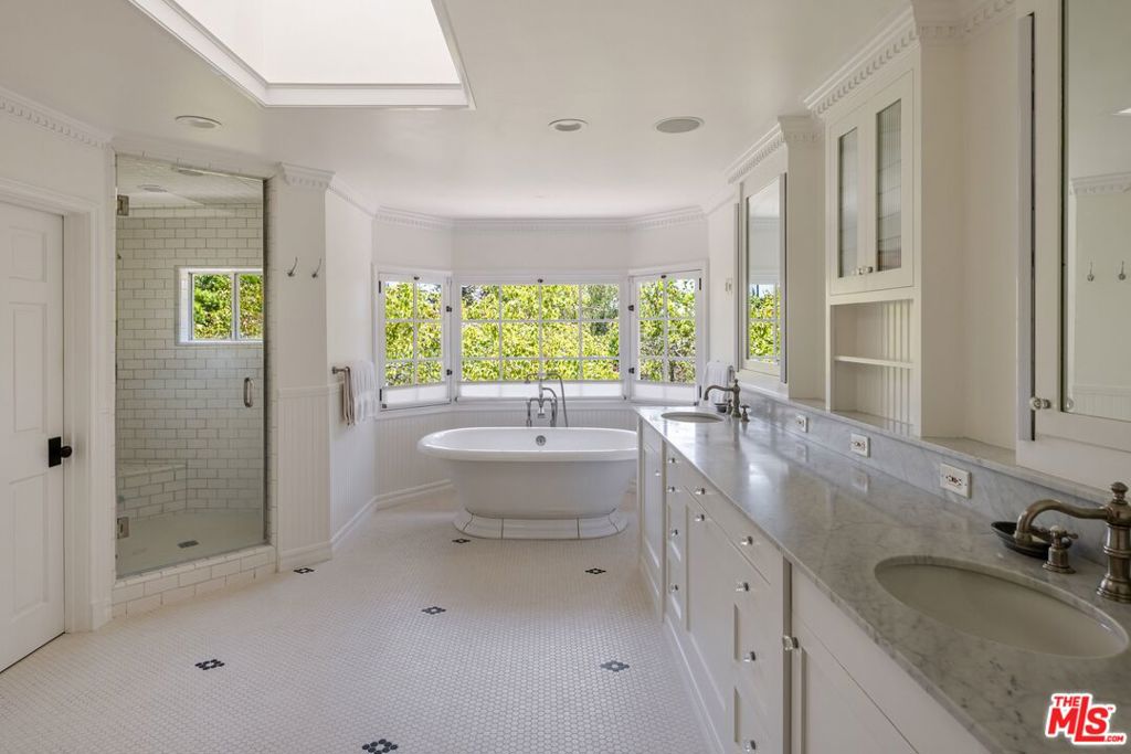 MLS #26864757 image #40