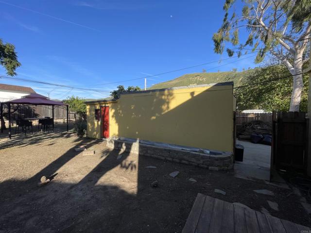 Detail Gallery Image 41 of 47 For 121 E Warner St, Ventura,  CA 93001 - 2 Beds | 1 Baths