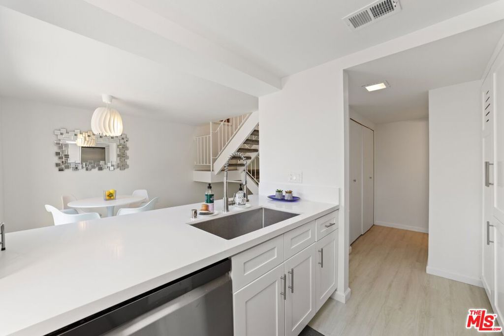 MLS #25617441 image #8