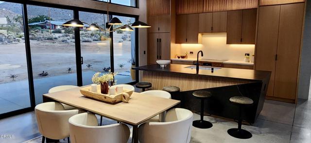 61464 Melton Trail, Joshua Tree CA: https://media.crmls.org/mediaz/95315fb5-1661-4665-b58e-682e563b14a2.jpg