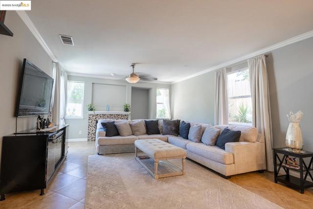 1856 Buck Mountain Court, Antioch CA: https://media.crmls.org/mediaz/9531c44f-cf82-488d-a0c6-c42a6b3e78cb.jpg