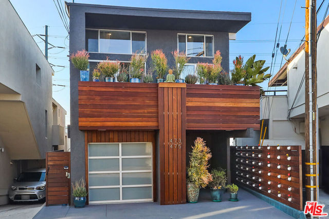 472 Rosecrans Avenue, Manhattan Beach, California 90266, 0 ,Residential Income,For Sale,Rosecrans,0,26830069