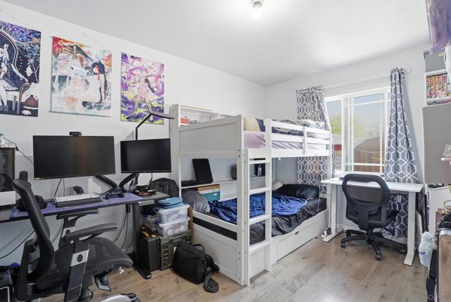 Image 8 of 31 For 1451 Harbison