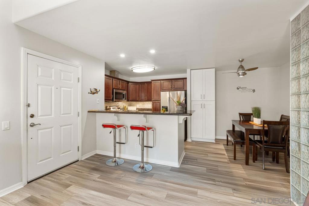 5402 Balboa Arms - photo 8