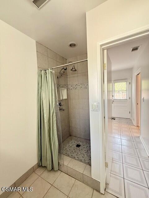 13628 Addison Street, Sherman Oaks CA: https://media.crmls.org/mediaz/9533da97-b910-4b1b-be80-9ef385aea28e.jpg
