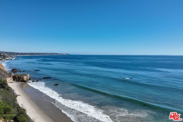 Drew Fenton | 32440 Pacific Coast Highway Malibu CA | MLS: 7461025 Drew Fenton | 32440 Pacific Coast Highway Malibu CA | MLS: 7461025