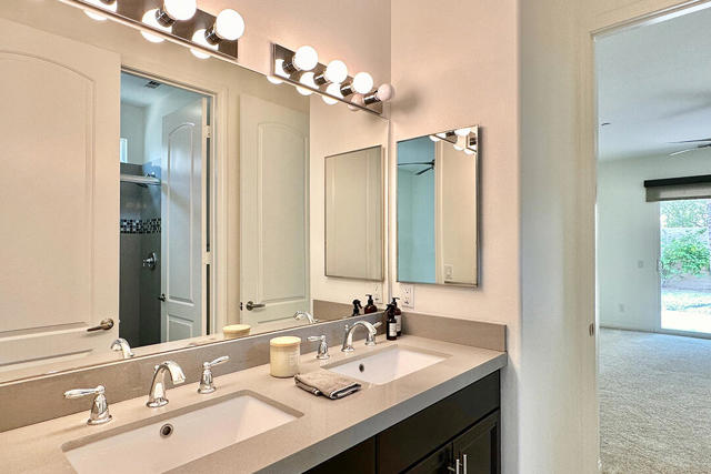1247 Oro, Palm Springs CA: https://media.crmls.org/mediaz/9536690c-888b-4249-8ea4-c32273e1073b.jpg